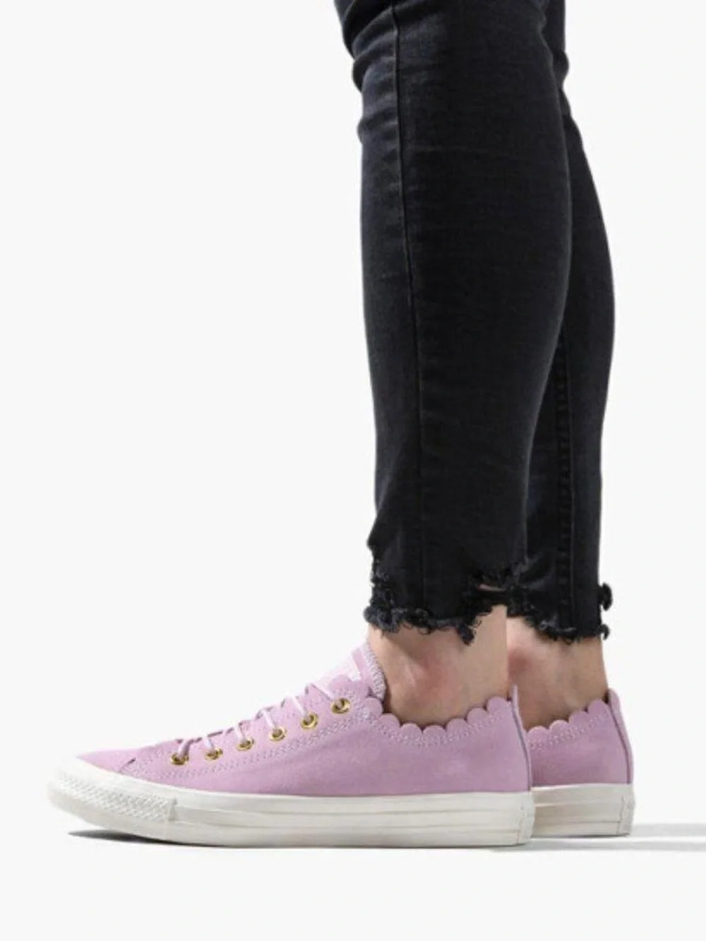 Converse soft pink